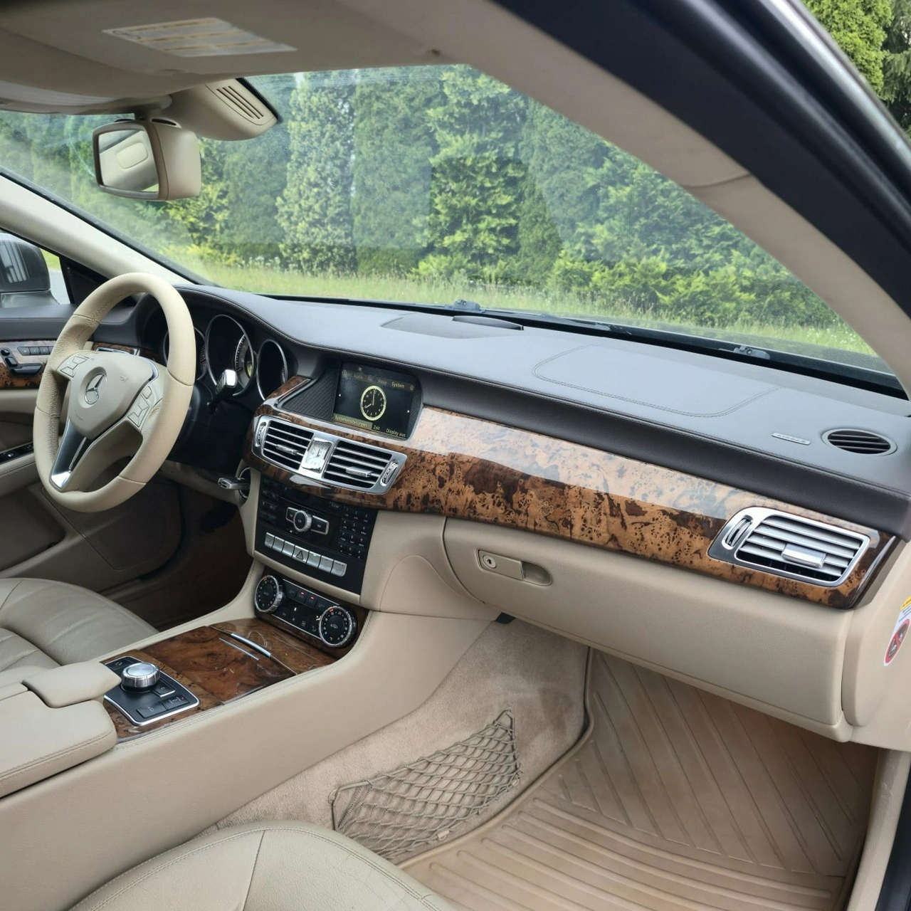 Mercedes CLS 280 - Zdjęcie 39