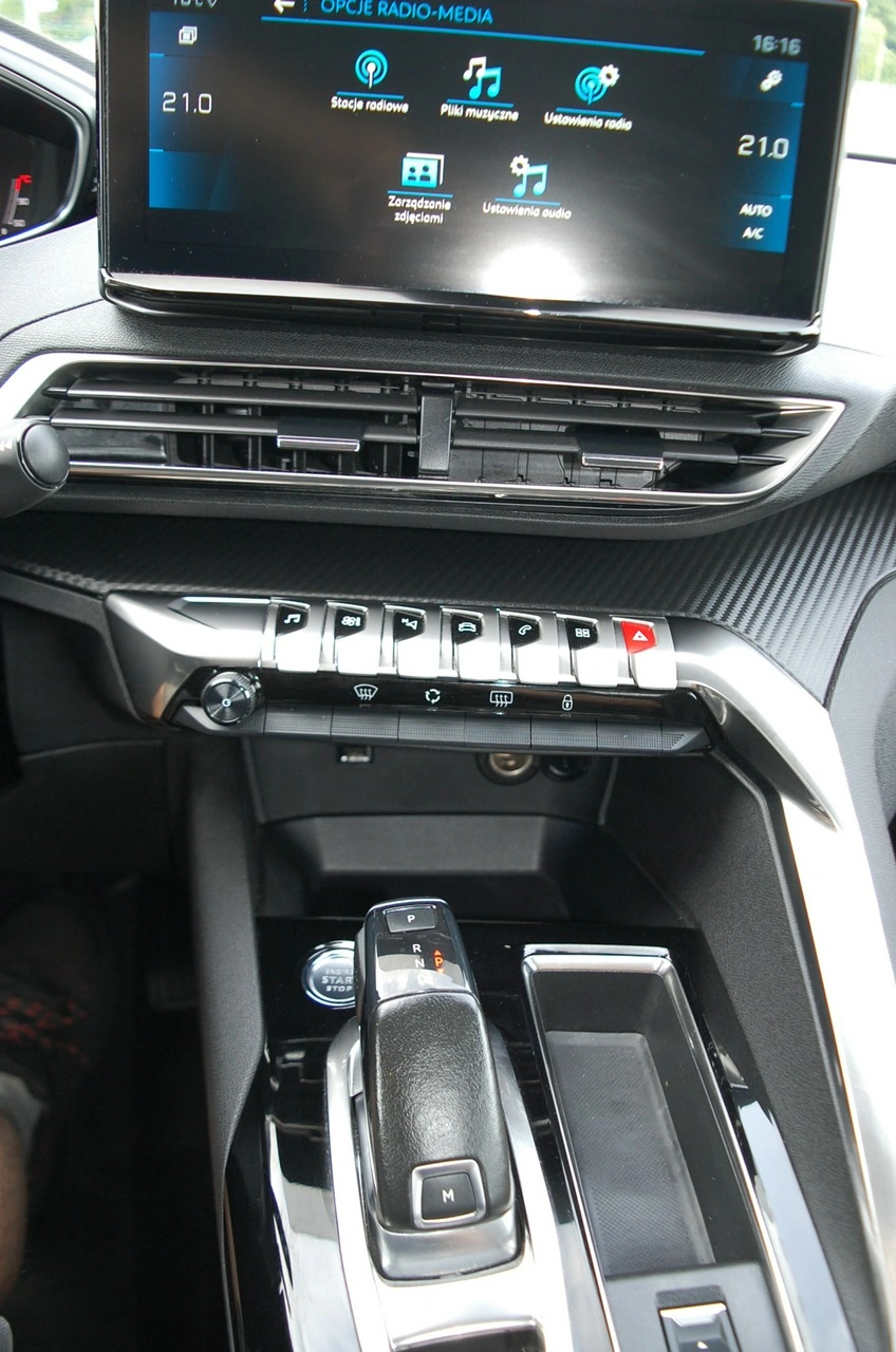 Peugeot 3008 - Zdjęcie 25