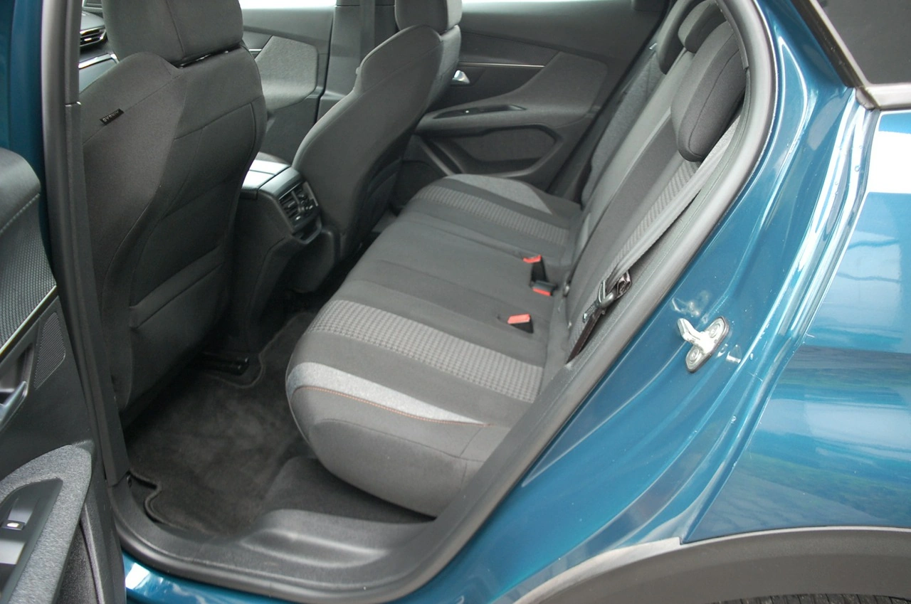 Peugeot 3008 - Zdjęcie 29
