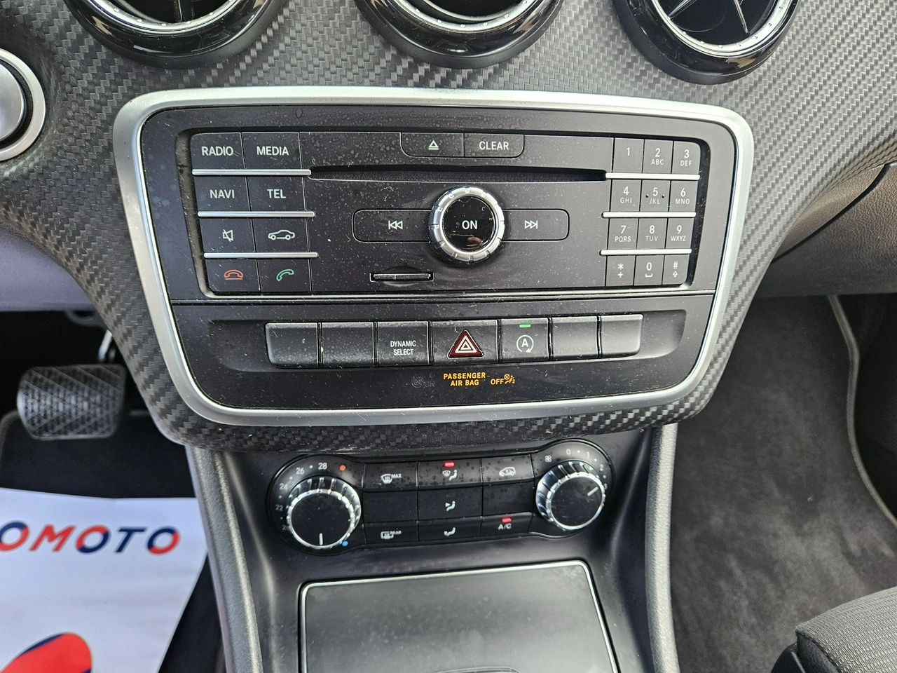 Mercedes GLA 180 - Zdjęcie 19