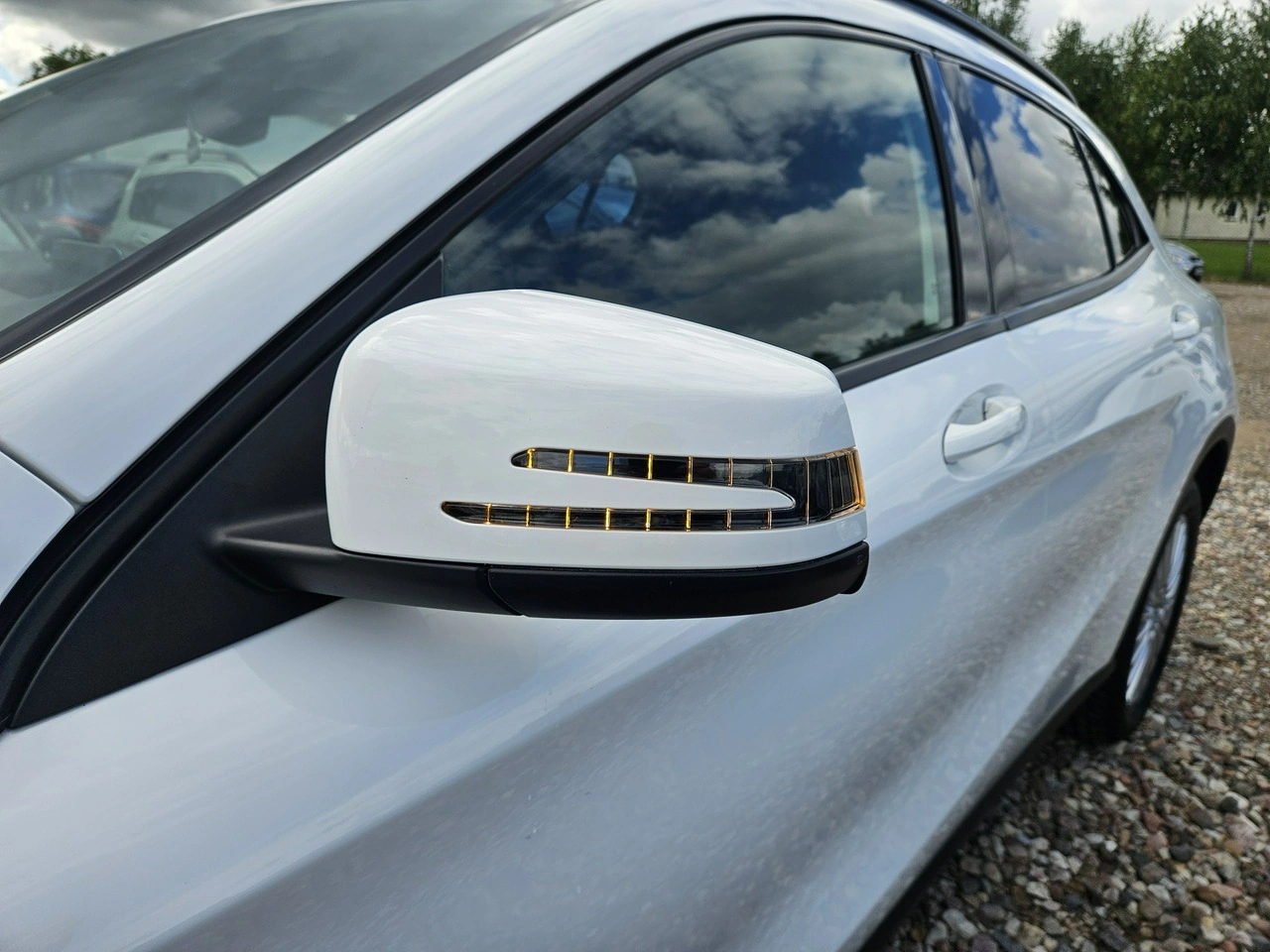 Mercedes GLA 180 - Zdjęcie 29