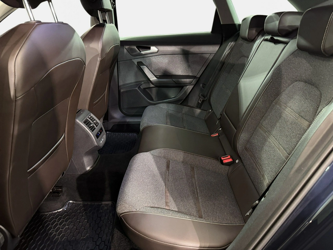 Seat Leon Sportstourer - Zdjęcie 6