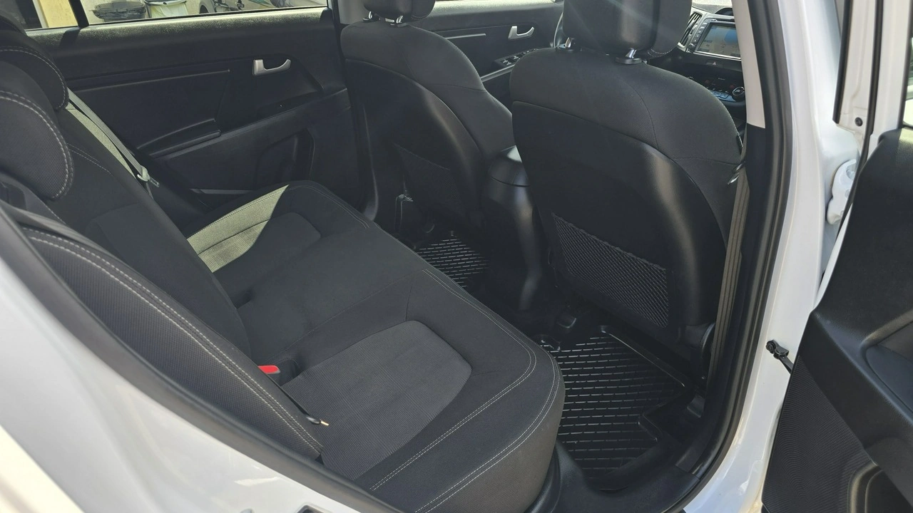 Kia Sportage - Zdjęcie 13