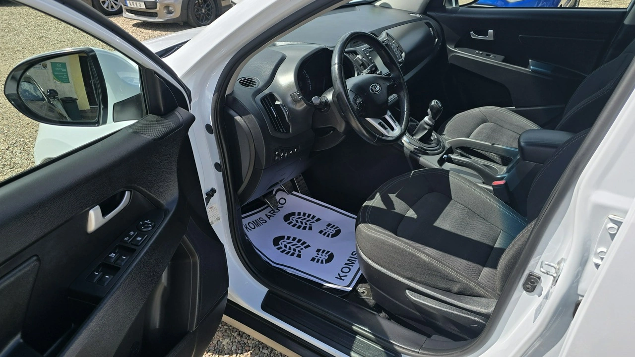 Kia Sportage - Zdjęcie 8