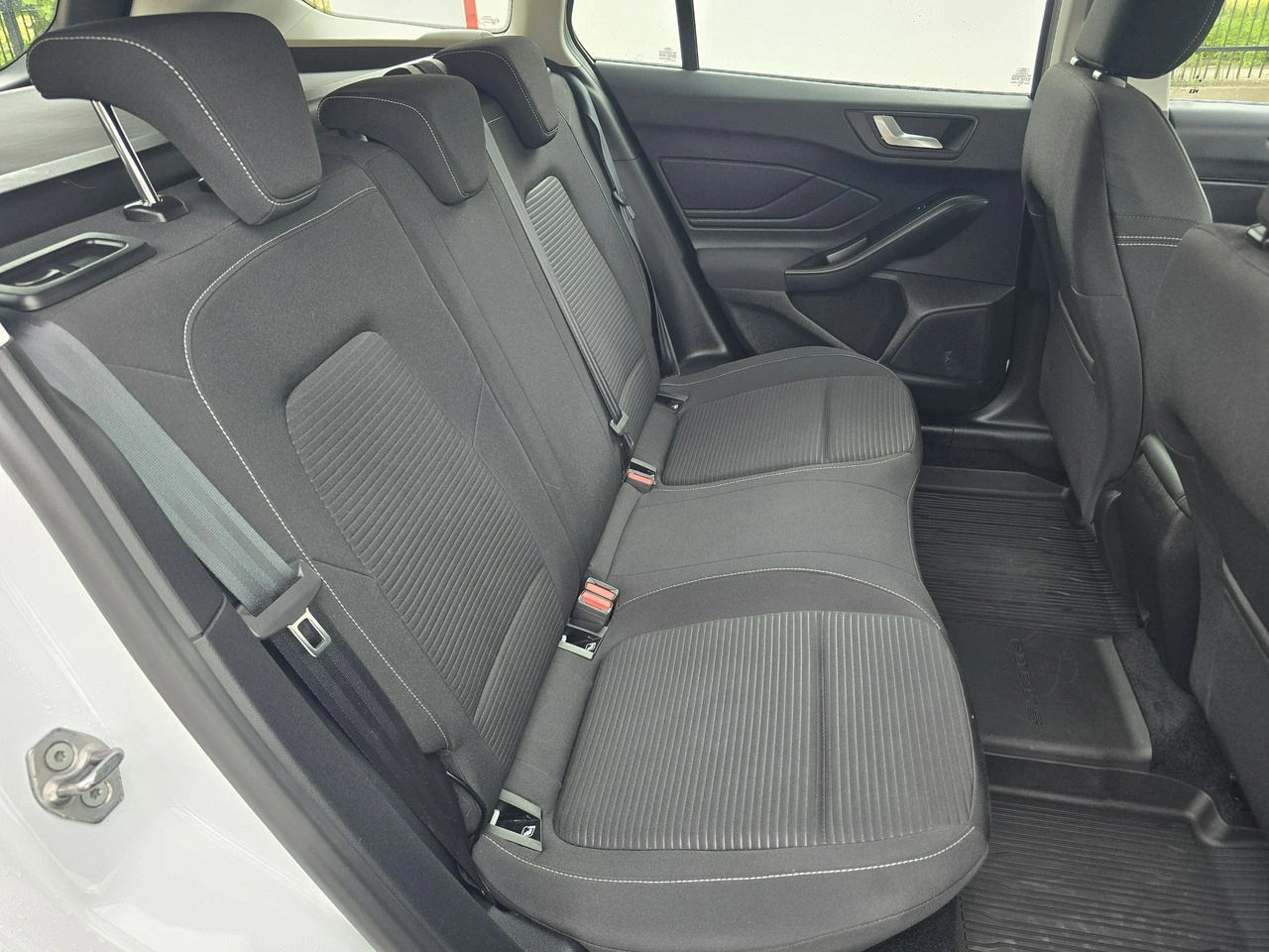 Ford Focus - Zdjęcie 14