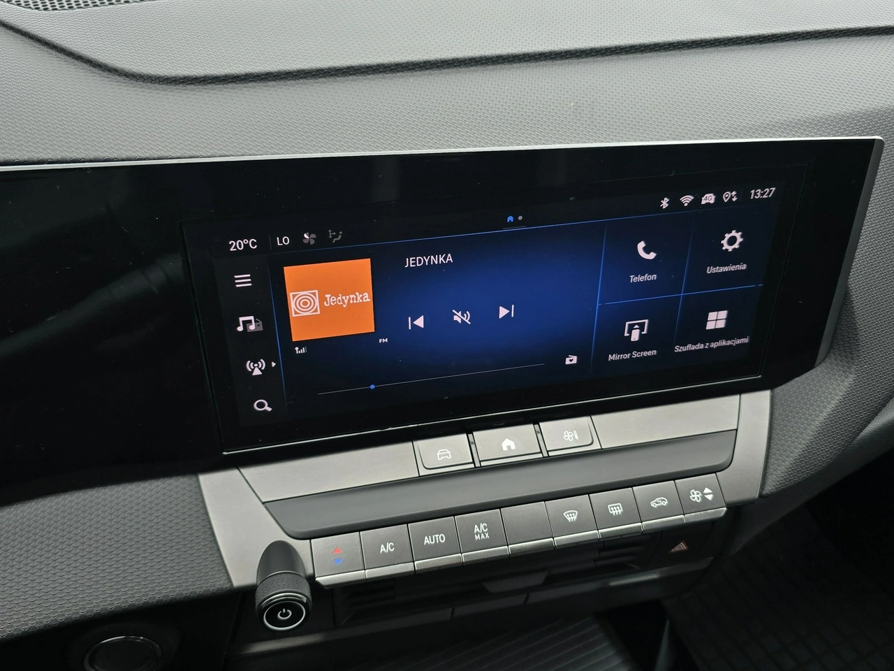 Opel Astra - Zdjęcie 22