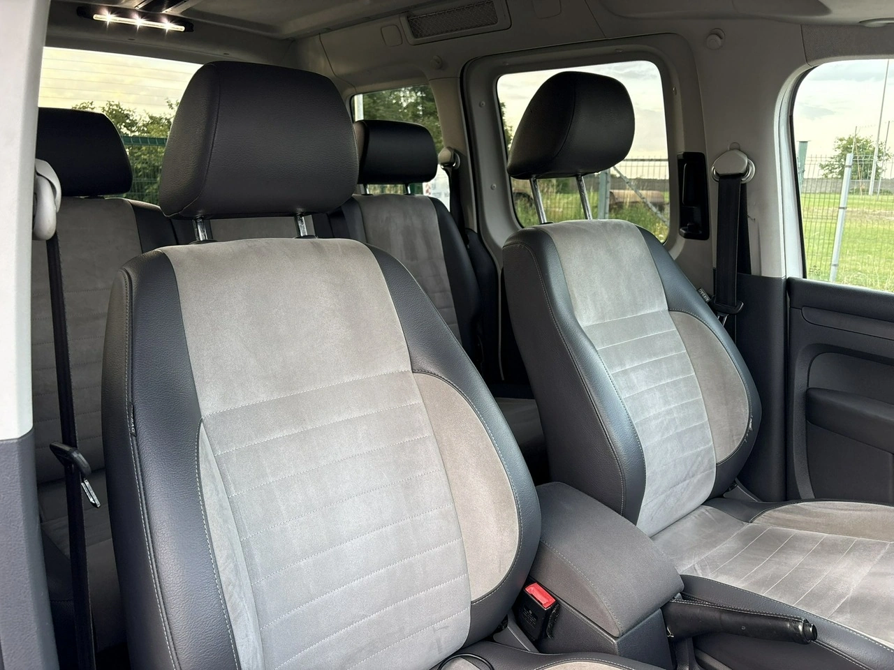 Volkswagen Caddy - Zdjęcie 18