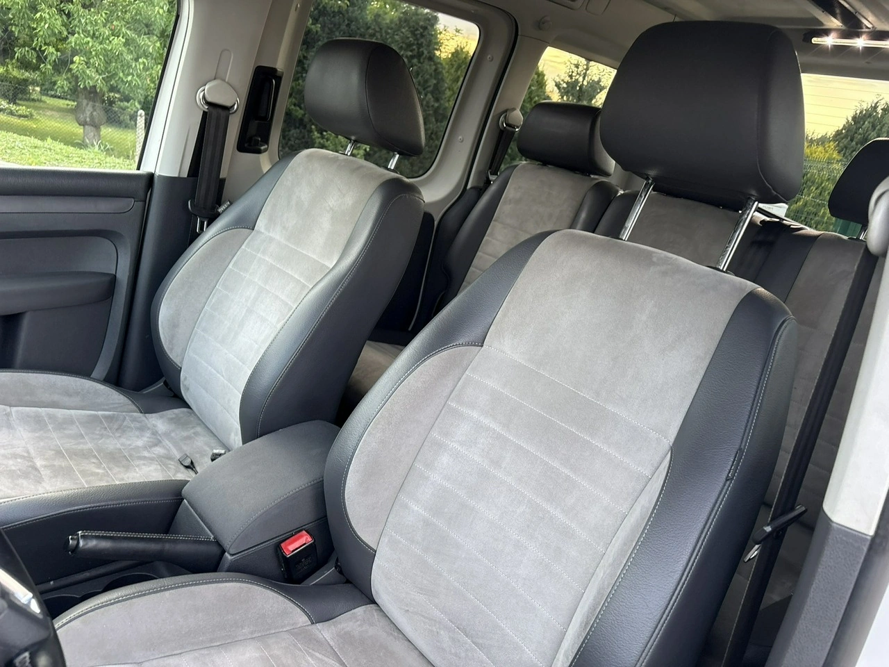 Volkswagen Caddy - Zdjęcie 22