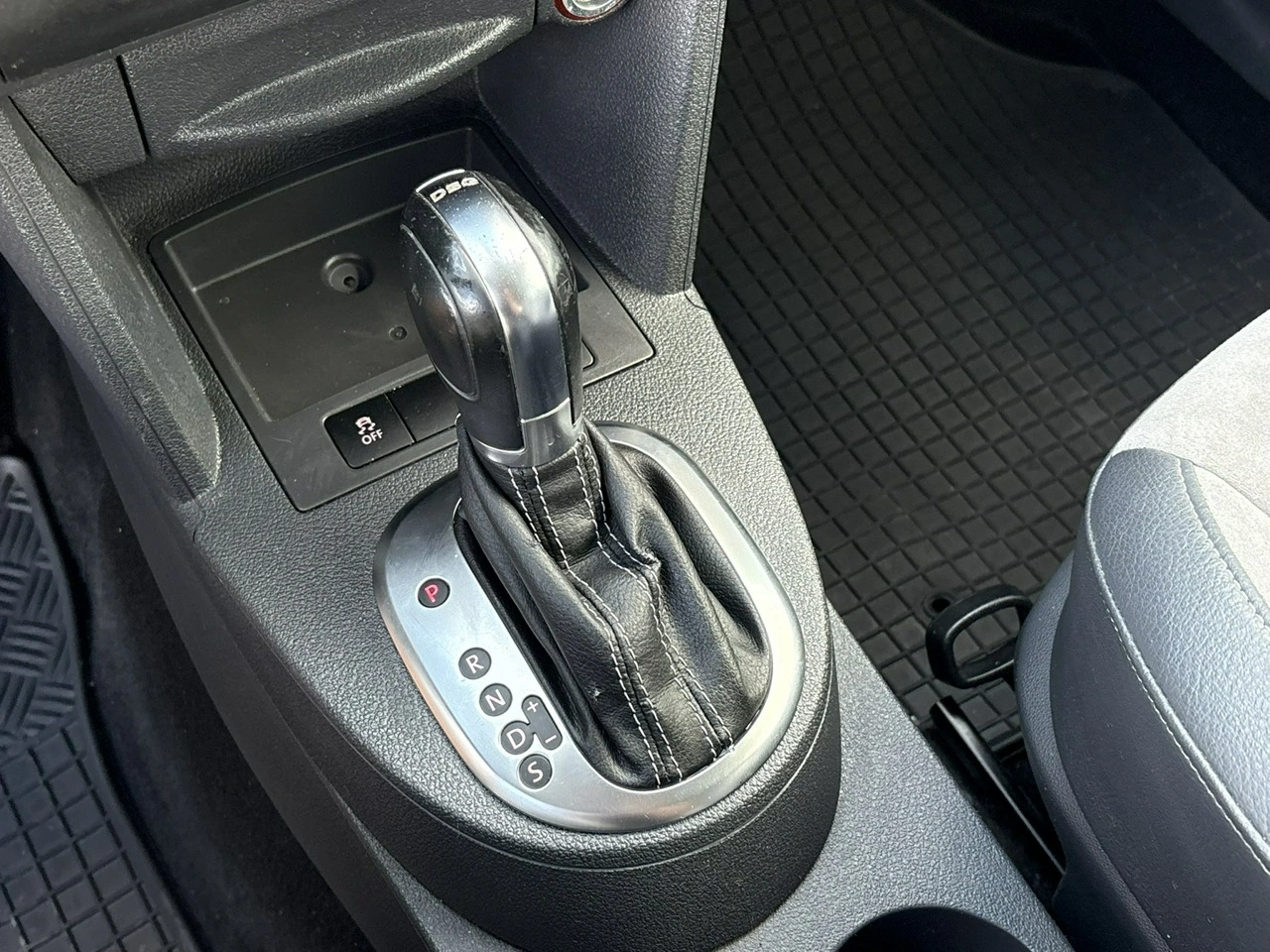 Volkswagen Caddy - Zdjęcie 26