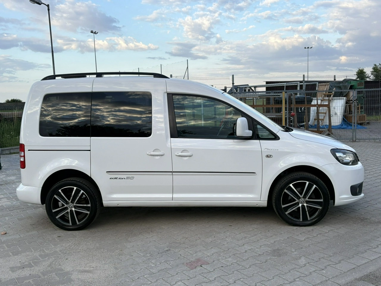 Volkswagen Caddy - Zdjęcie 6