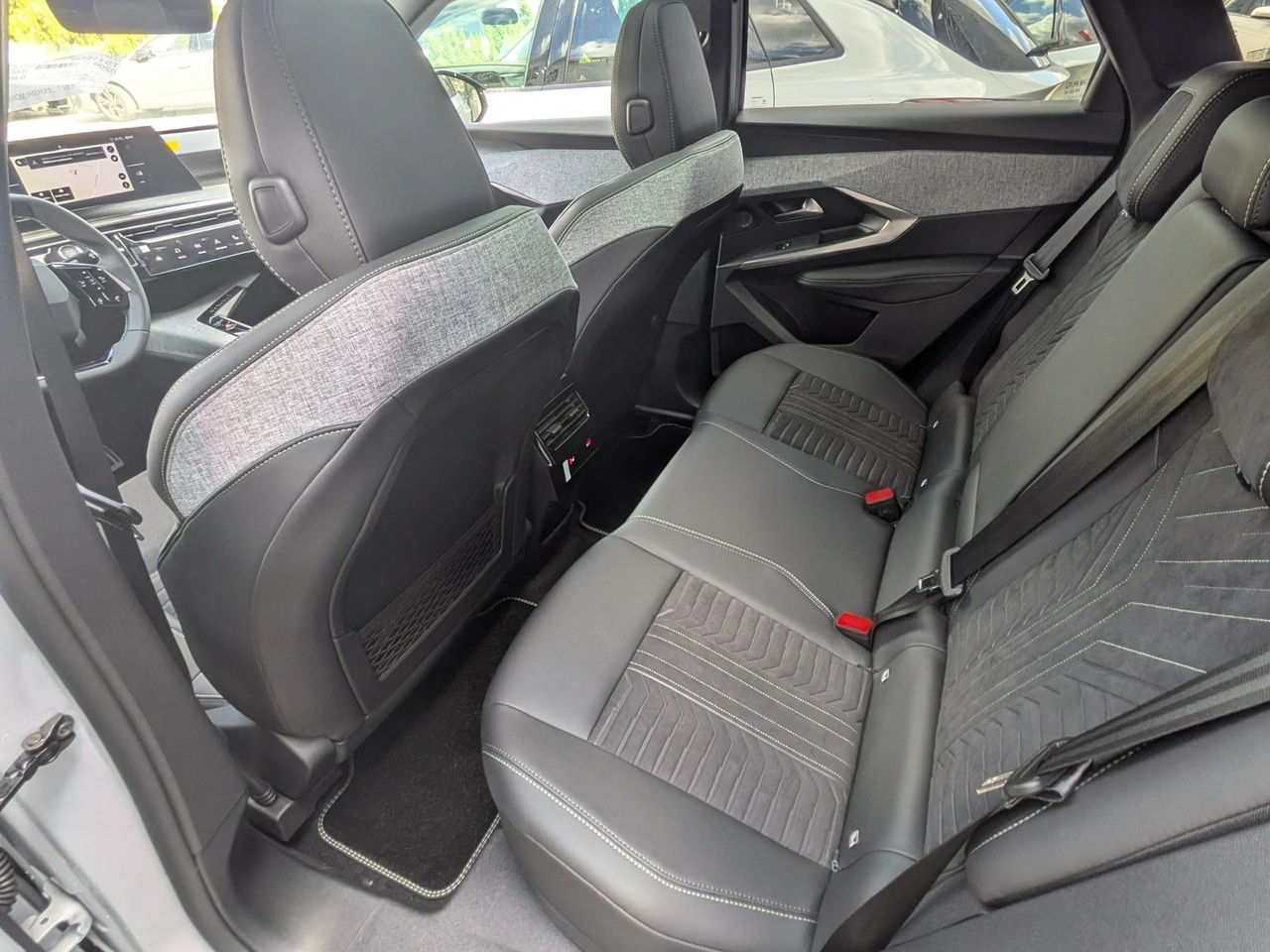 Peugeot 3008 - Zdjęcie 17