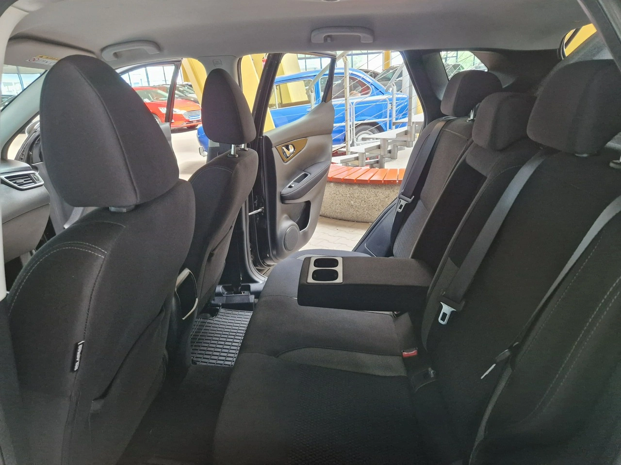 Nissan Qashqai - Zdjęcie 17