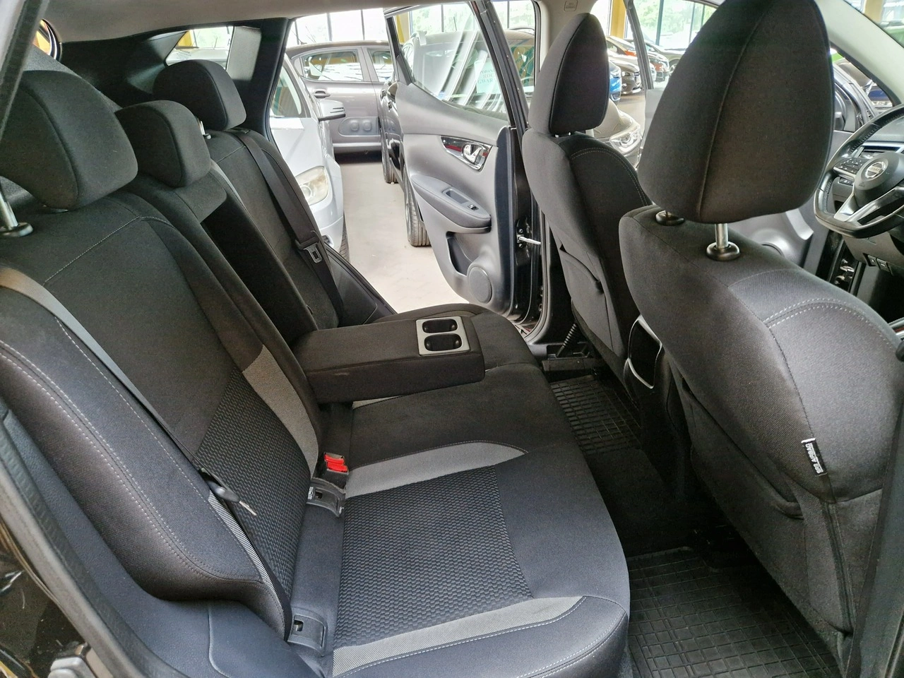 Nissan Qashqai - Zdjęcie 20