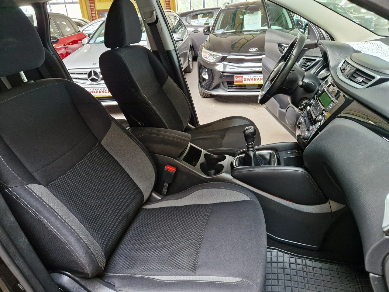 Nissan Qashqai - Zdjęcie 21