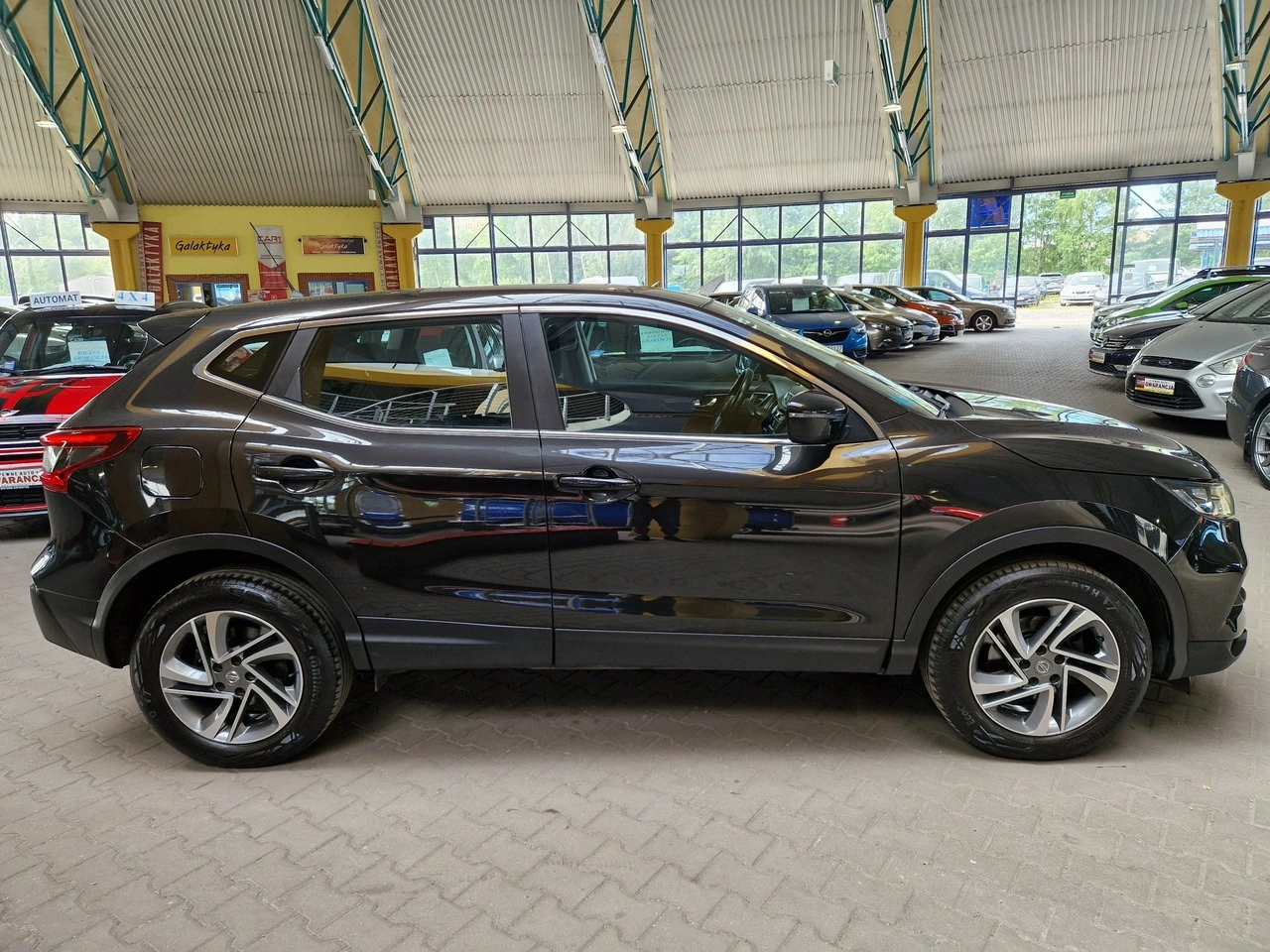 Nissan Qashqai - Zdjęcie 8
