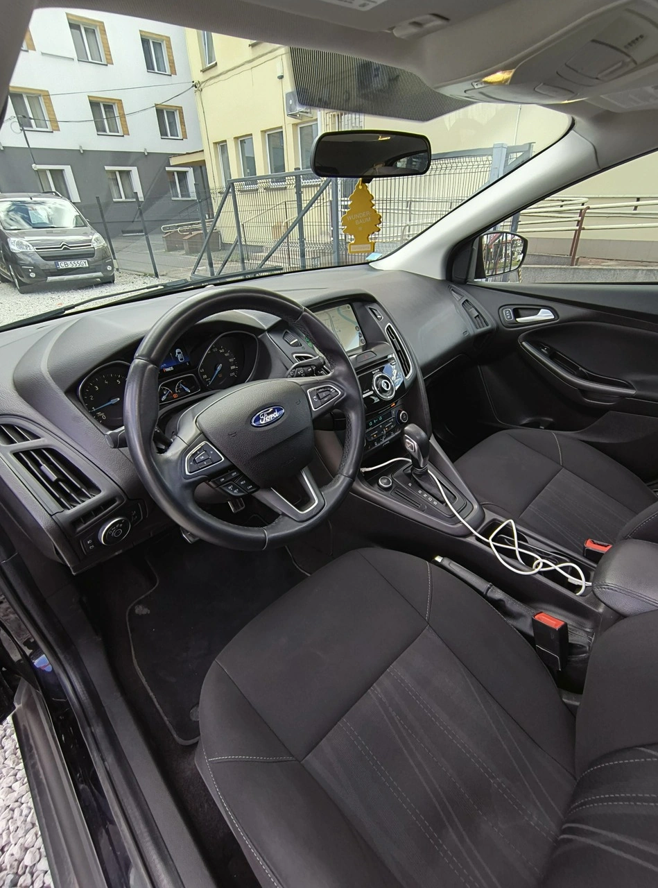 Ford Focus - Zdjęcie 12
