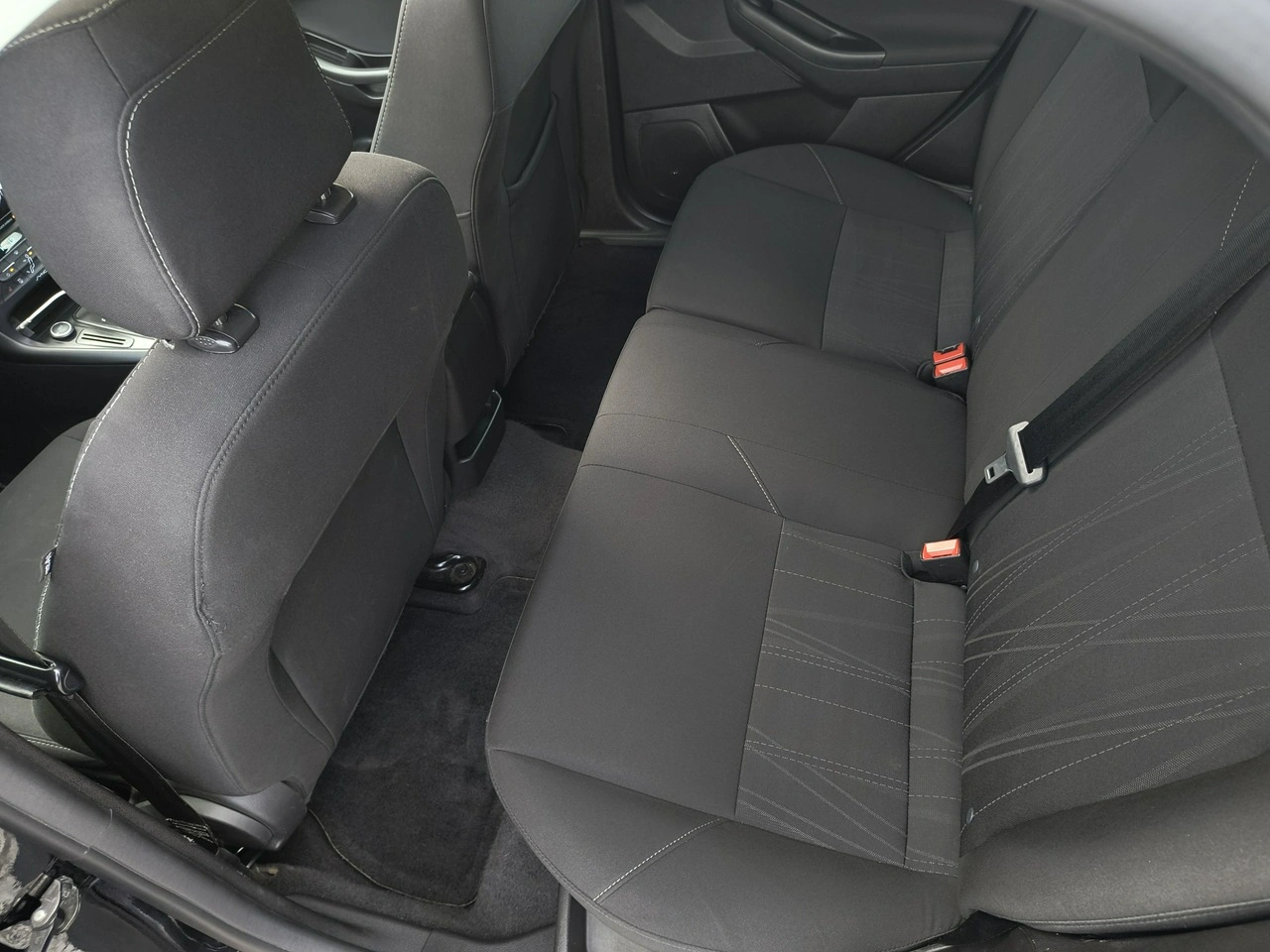 Ford Focus - Zdjęcie 13