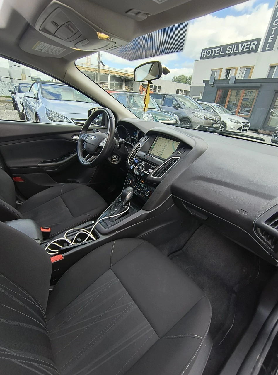 Ford Focus - Zdjęcie 18