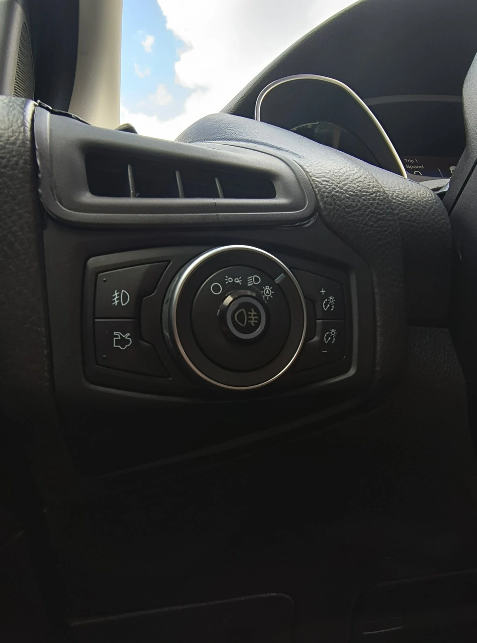 Ford Focus - Zdjęcie 35
