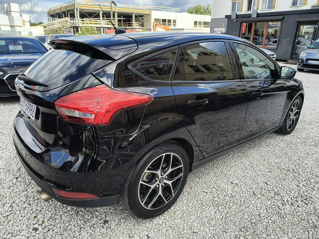 Ford Focus - Zdjęcie 4