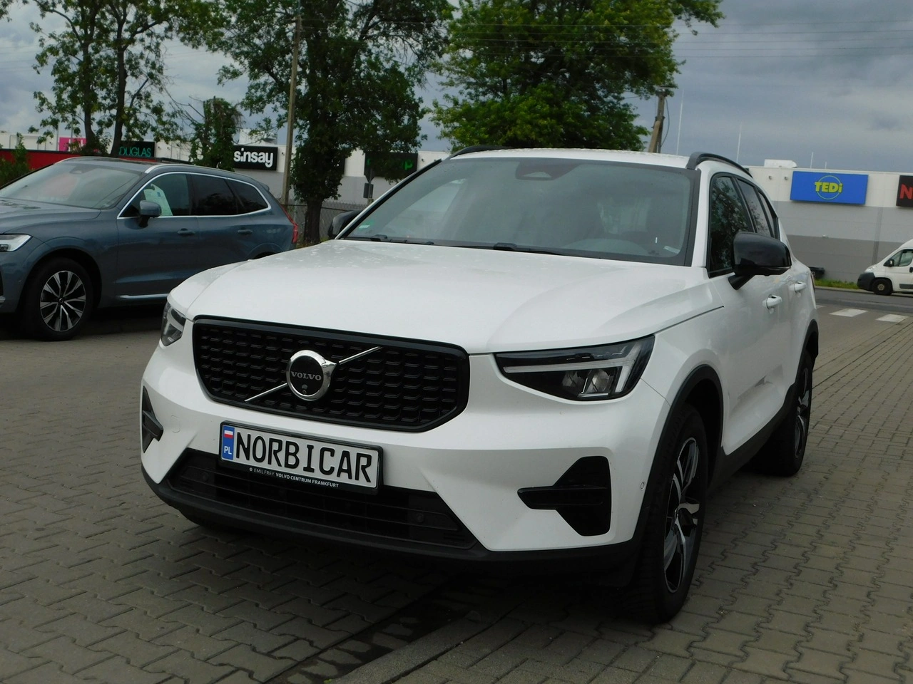 Volvo XC 40 - Zdjęcie 18