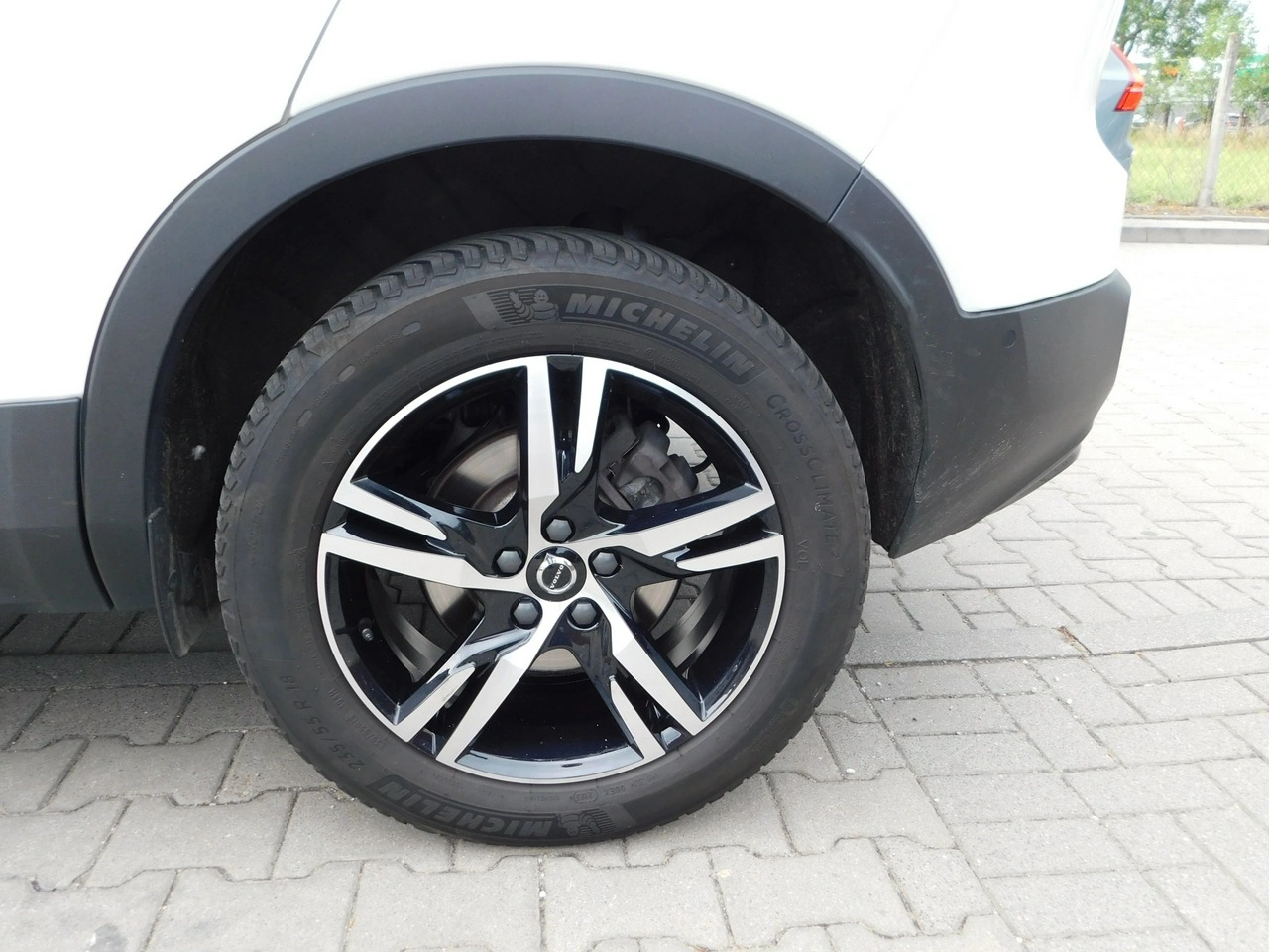 Volvo XC 40 - Zdjęcie 22