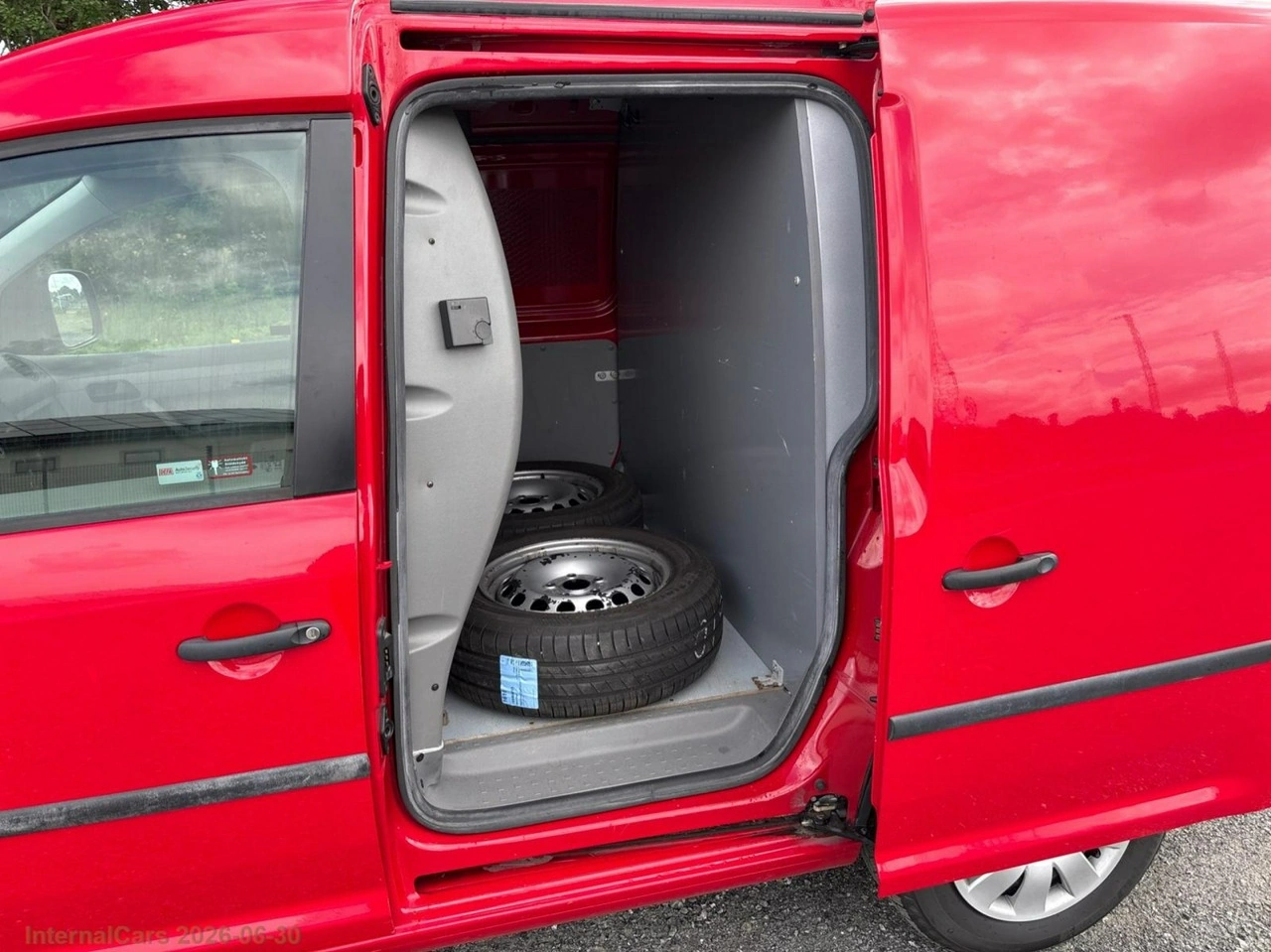 Volkswagen Caddy - Zdjęcie 14