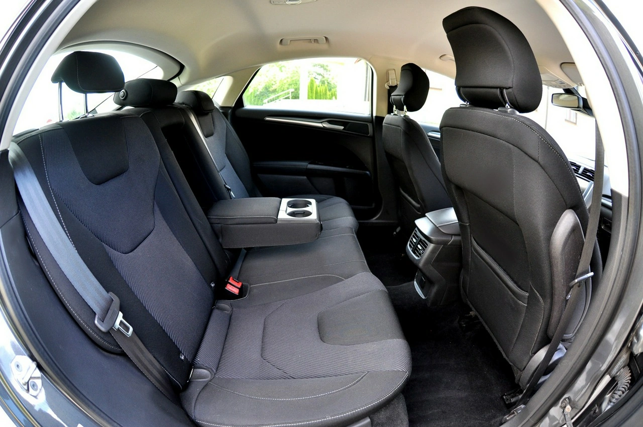 Ford Mondeo - Zdjęcie 9
