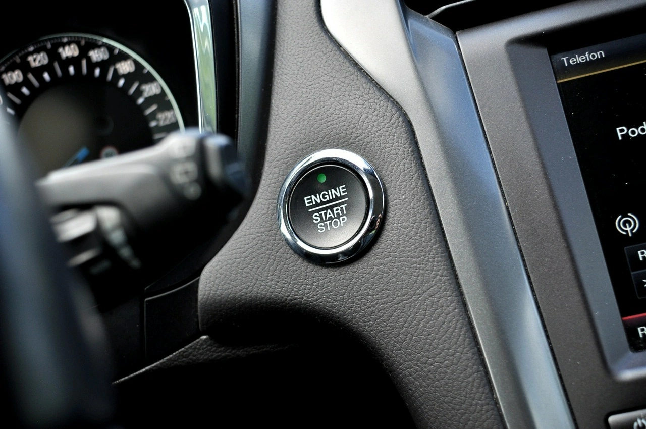 Ford Mondeo - Zdjęcie 11