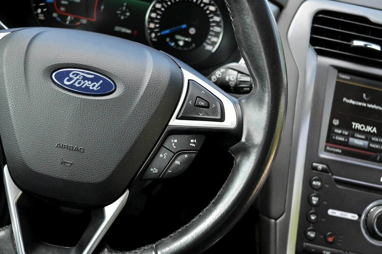 Ford Mondeo - Zdjęcie 14