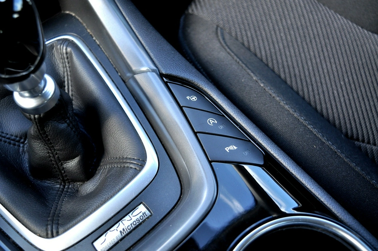 Ford Mondeo - Zdjęcie 19