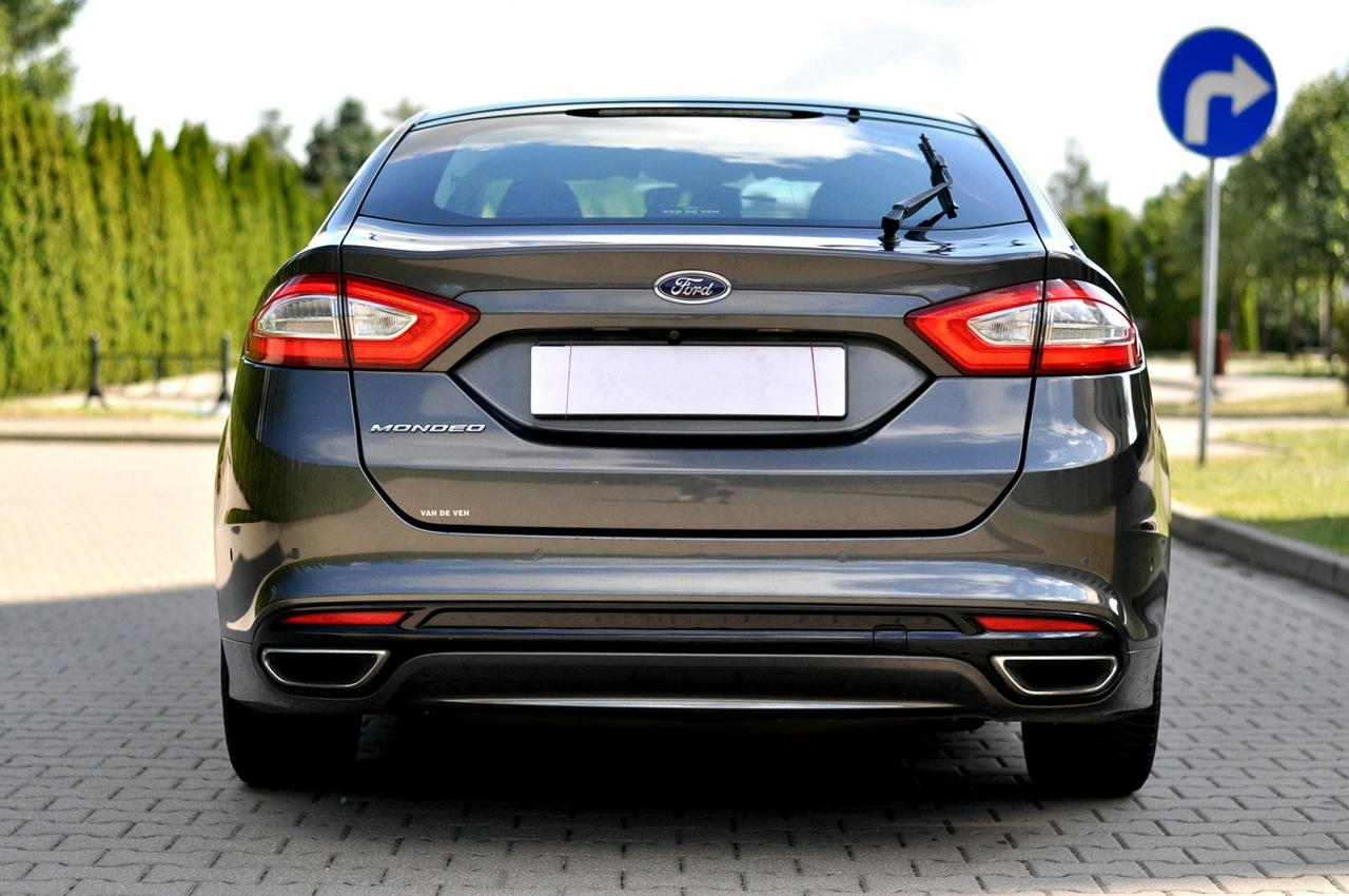 Ford Mondeo - Zdjęcie 32