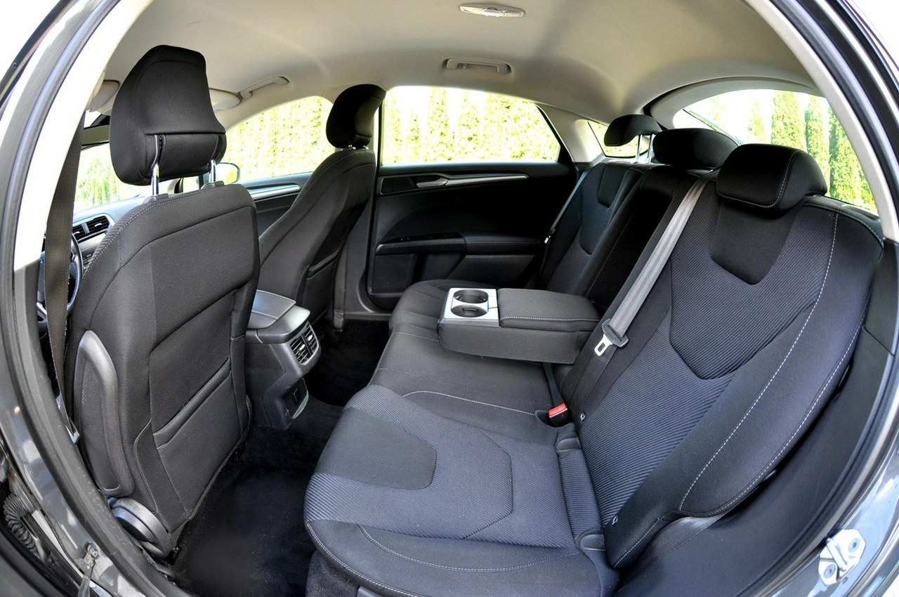 Ford Mondeo - Zdjęcie 8