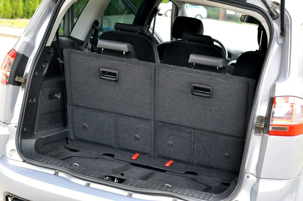 Ford S-Max - Zdjęcie 13