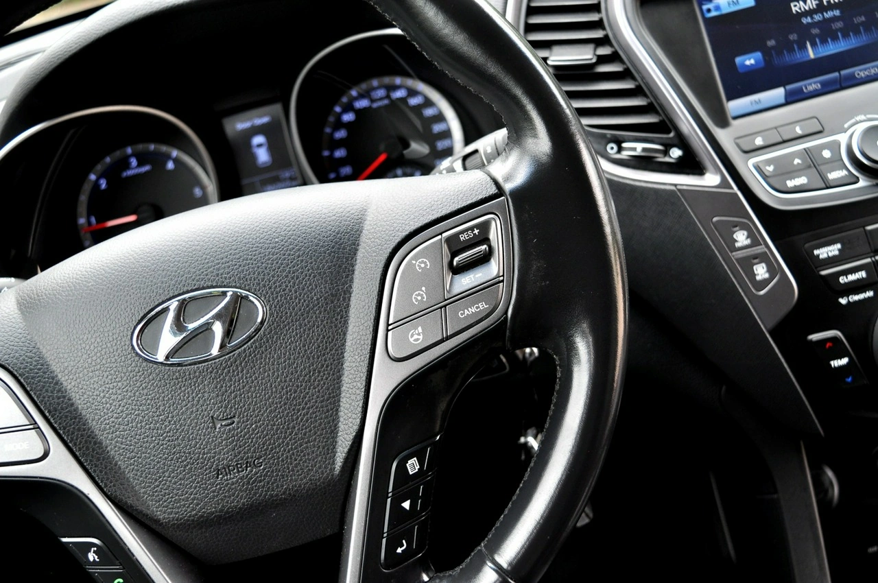 Hyundai Santa Fe - Zdjęcie 15