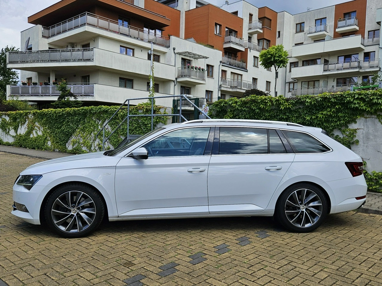 Skoda Superb - Zdjęcie 1