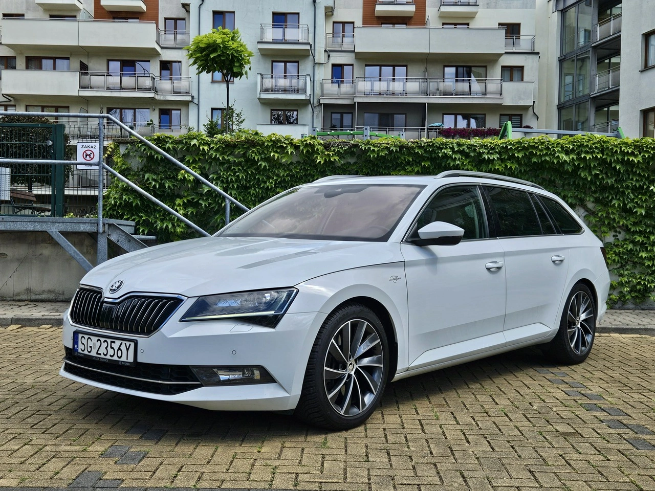 Skoda Superb - Główne zdjęcie