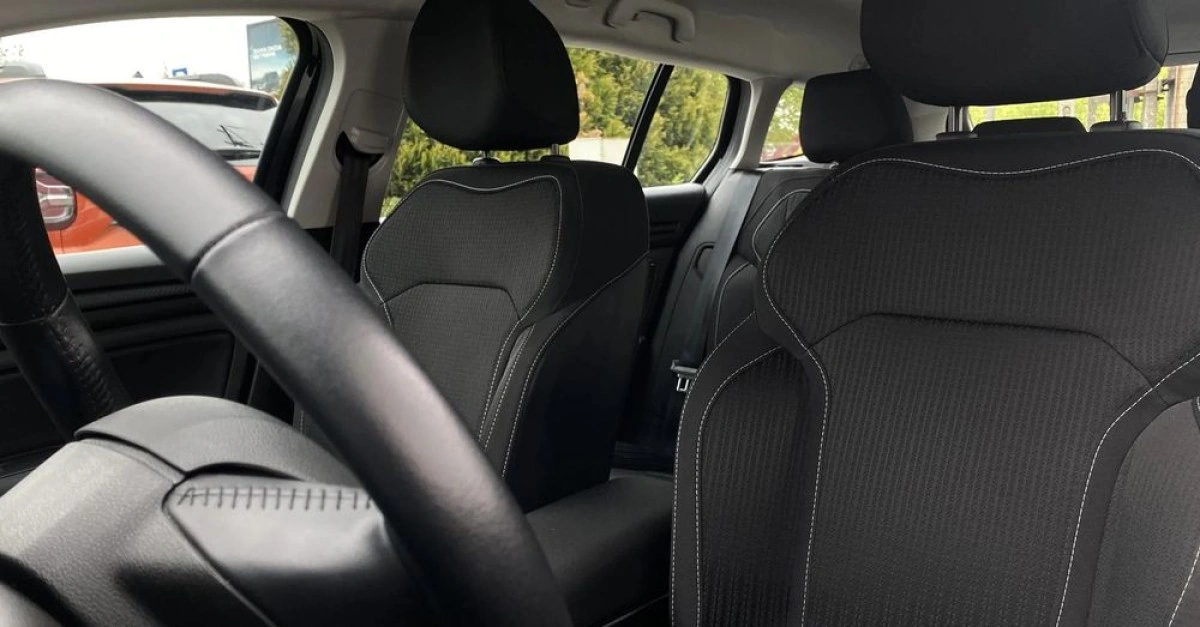 Renault Megane - Zdjęcie 11