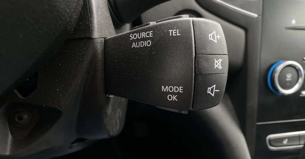 Renault Megane - Zdjęcie 15