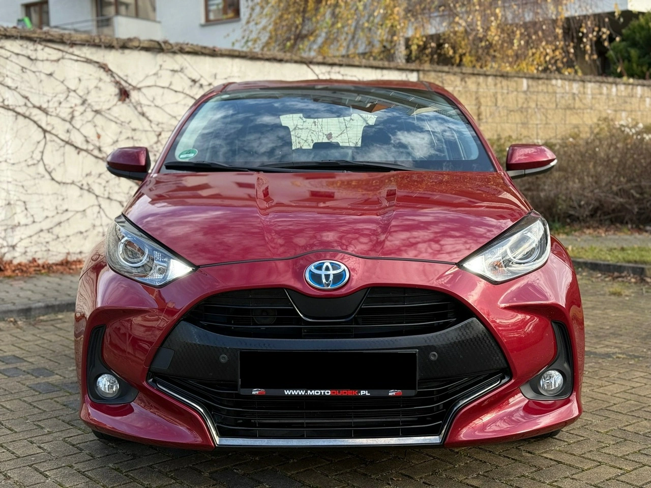 Toyota Yaris - Zdjęcie 10