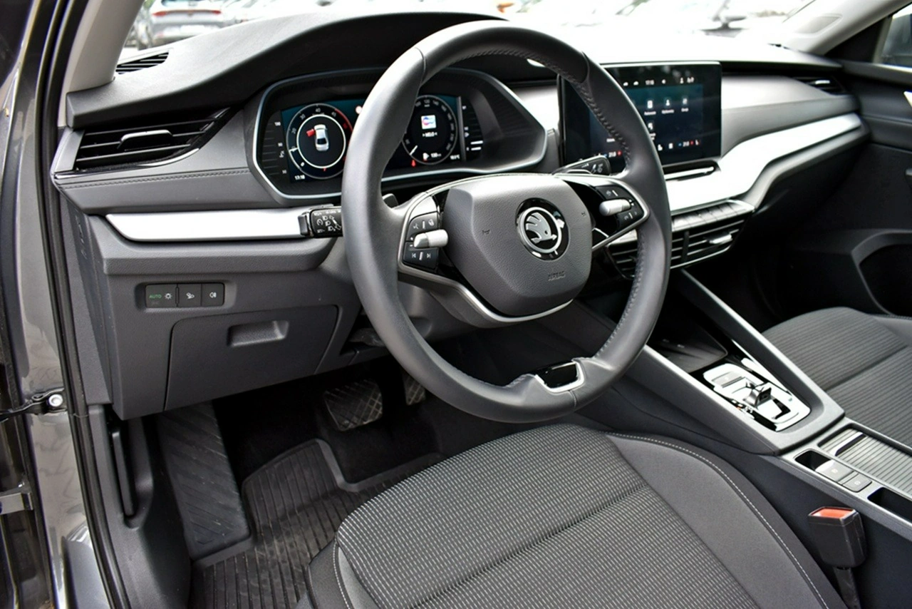 Skoda Octavia - Zdjęcie 9