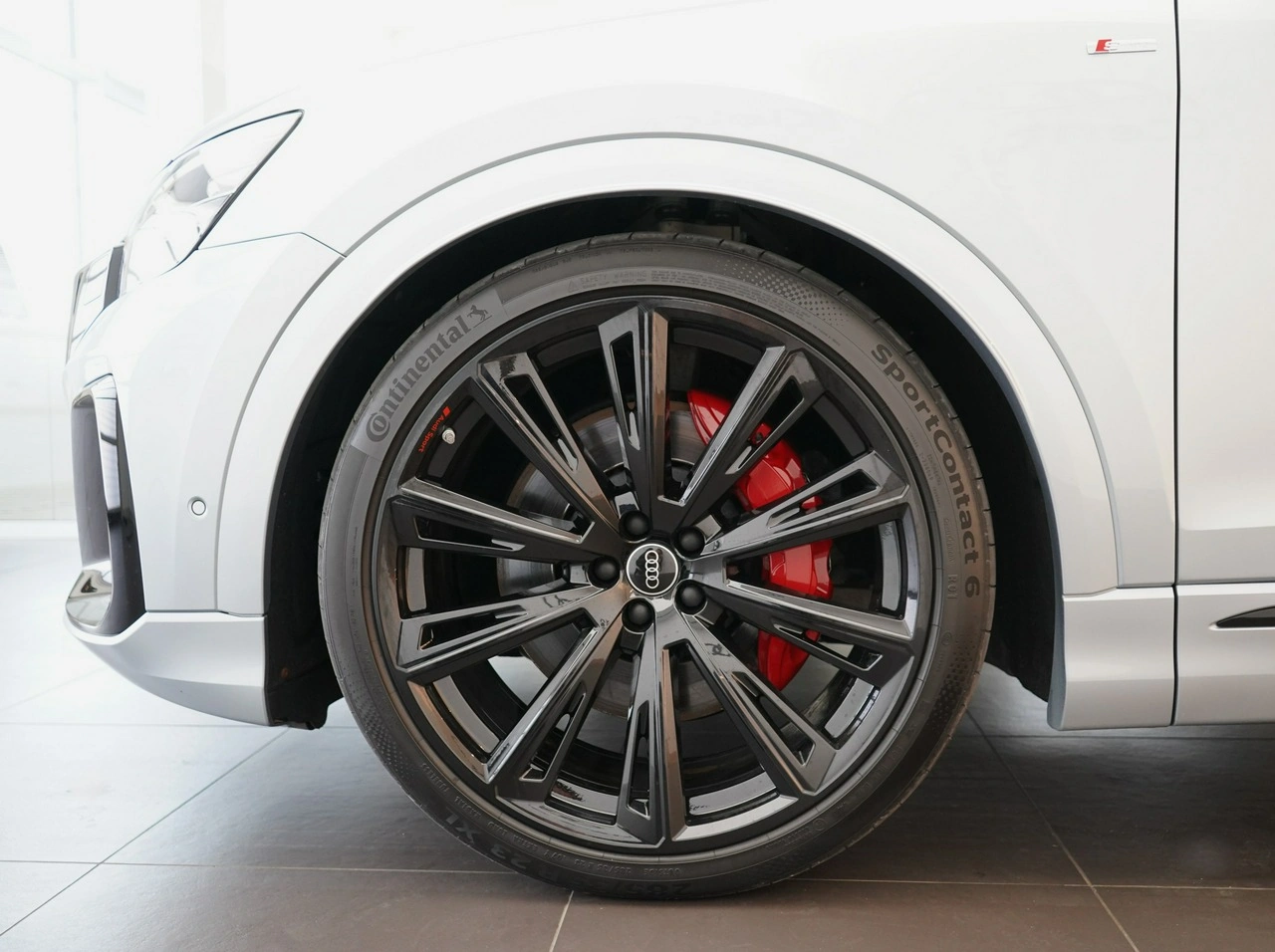 Audi Q8 - Zdjęcie 6
