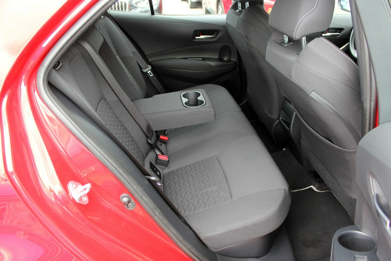 Toyota Corolla - Zdjęcie 9