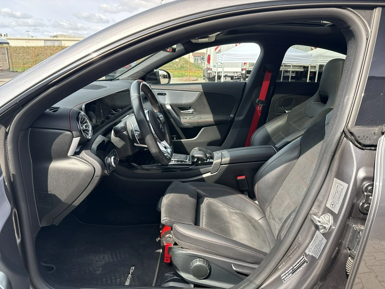 Mercedes CLA 35 AMG - Zdjęcie 10