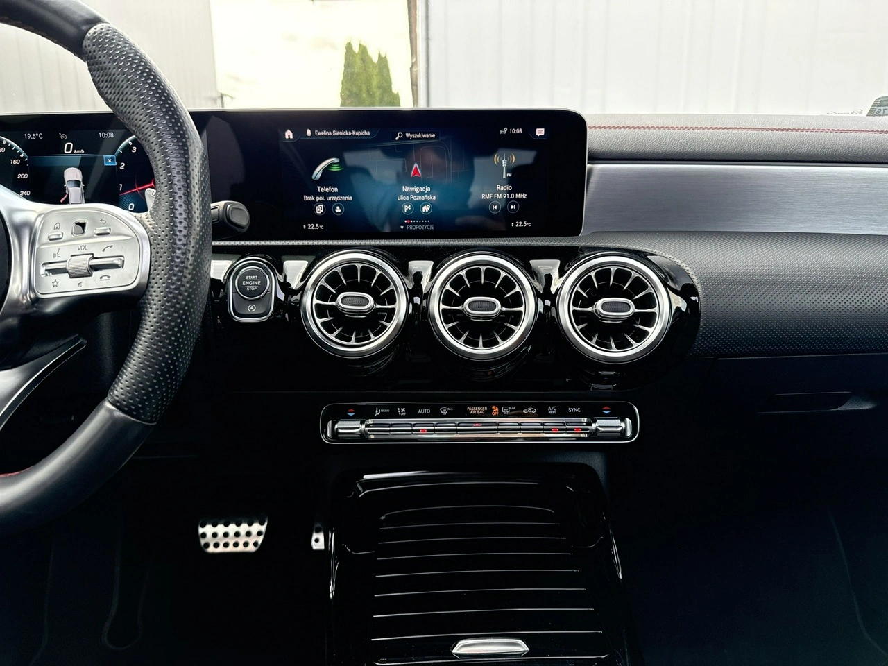 Mercedes CLA 35 AMG - Zdjęcie 22