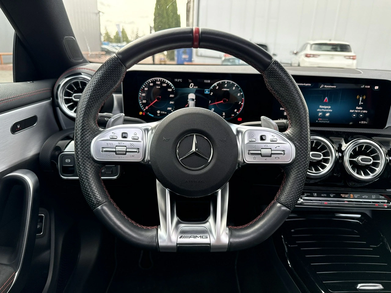 Mercedes CLA 35 AMG - Zdjęcie 24