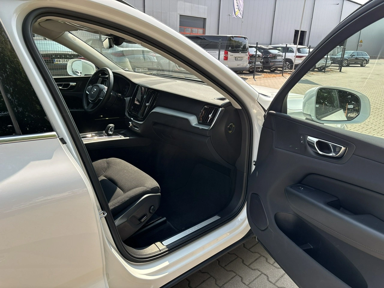 Volvo XC 60 - Zdjęcie 15