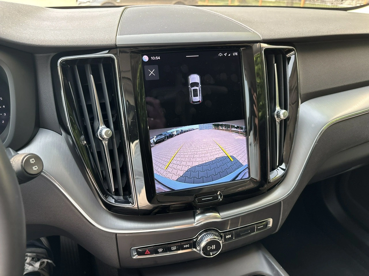 Volvo XC 60 - Zdjęcie 25