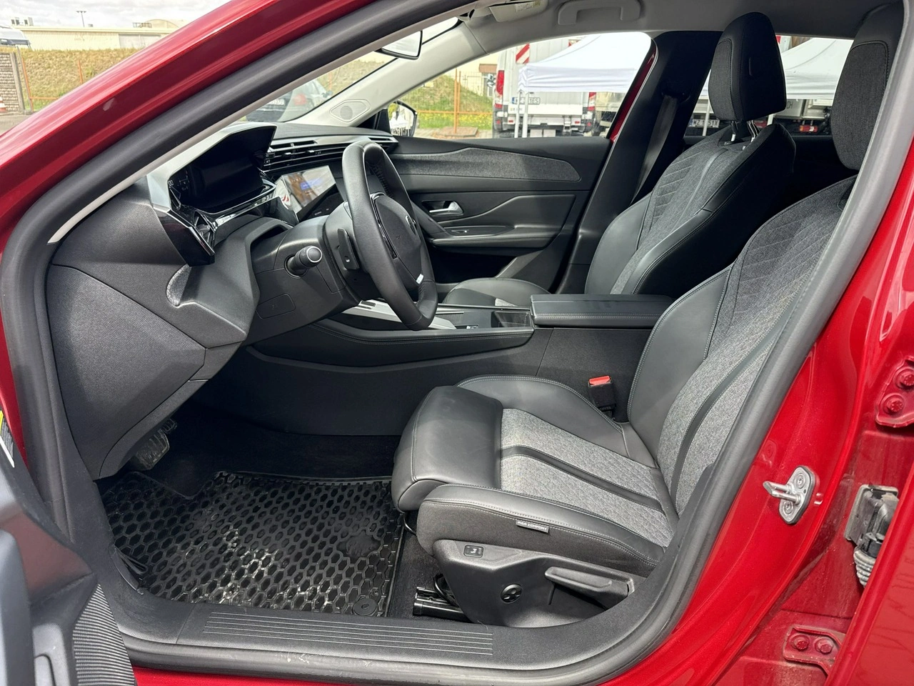 Peugeot 408 - Zdjęcie 10