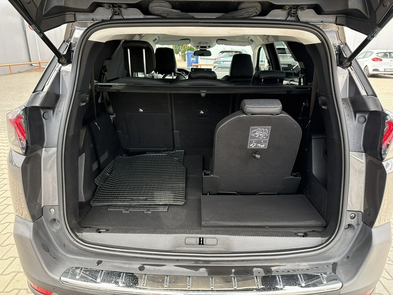 Peugeot 5008 - Zdjęcie 15